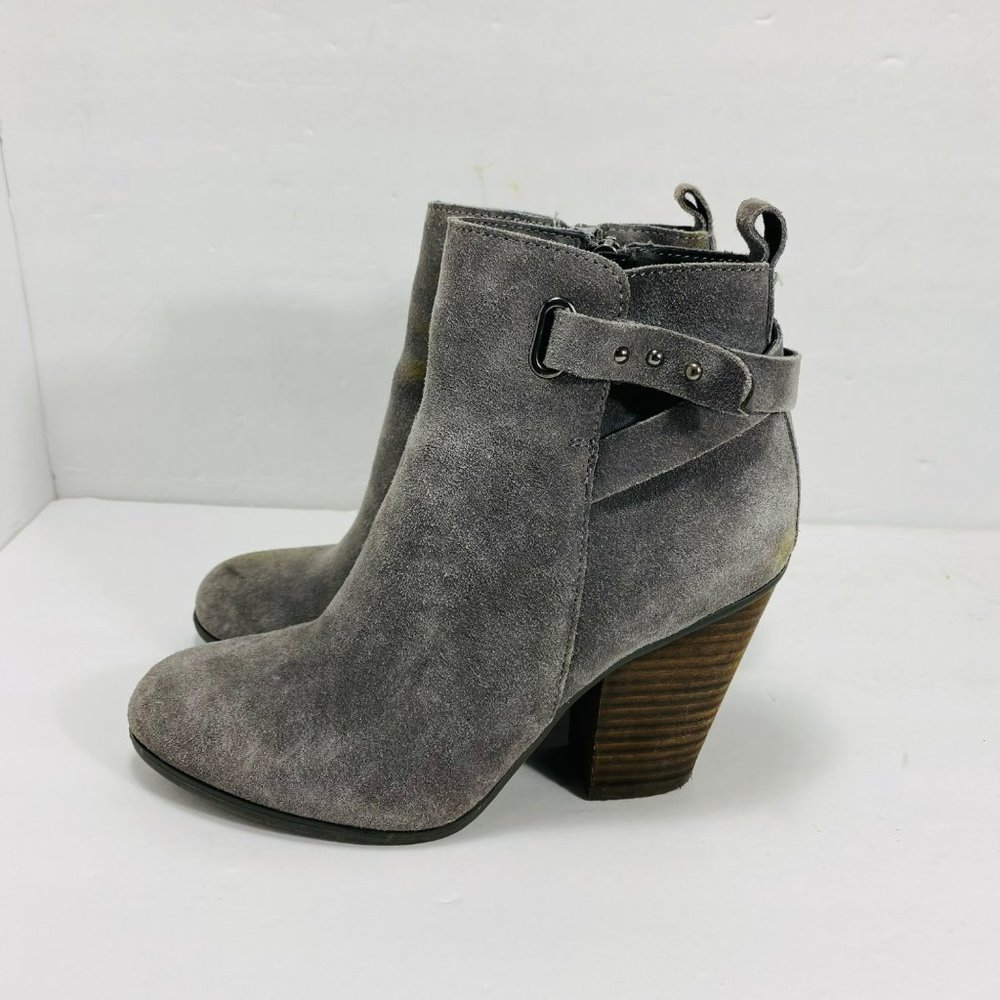 Micheal Shannon Sz 5 1/2 suede gray women Zoeyy heeled bootie